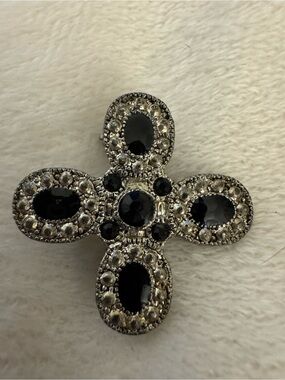 Elegant Black Crystal Cross Brooch - Women's Accessory